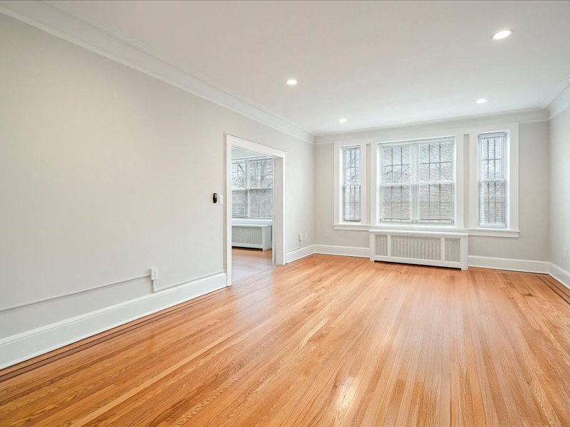 Gallery Photo 32